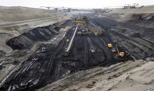 中國煤礦重鎮山西連日暴雨，造成27座煤礦停產。圖為山西煤礦廠。   圖: 翻攝自騰訊