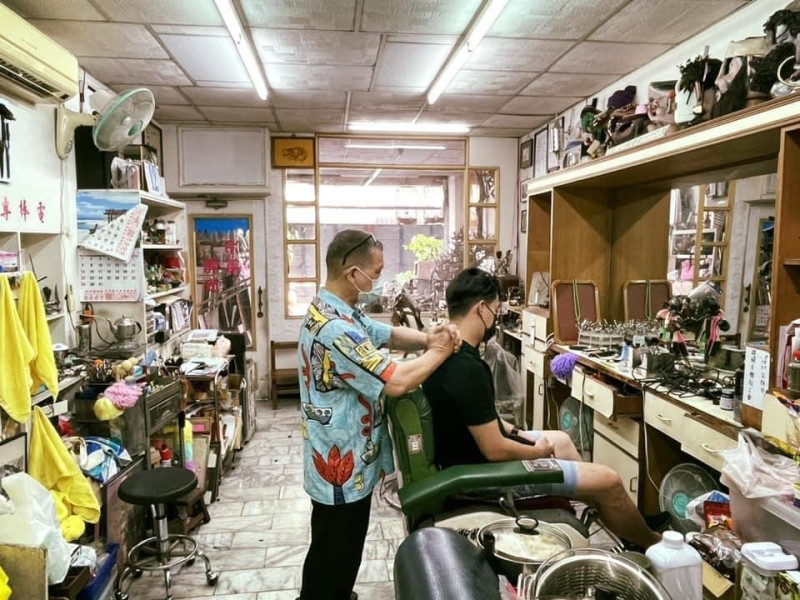 台南不分男女都將洗頭視為生活的一部份。   圖：台南觀旅局／提供