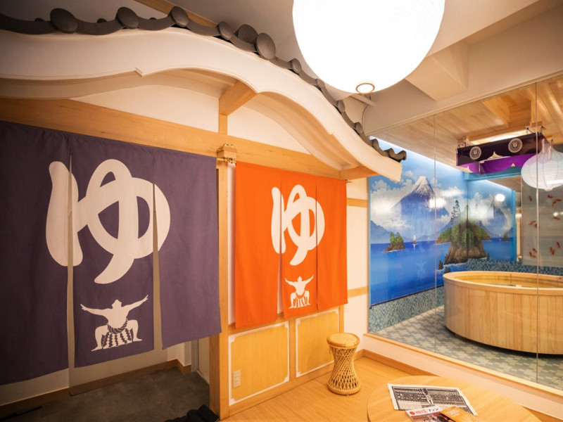以錢湯與相撲為主軸的「DOSUKOI房」。   圖：東京觀光事務所台灣辦事處／提供
