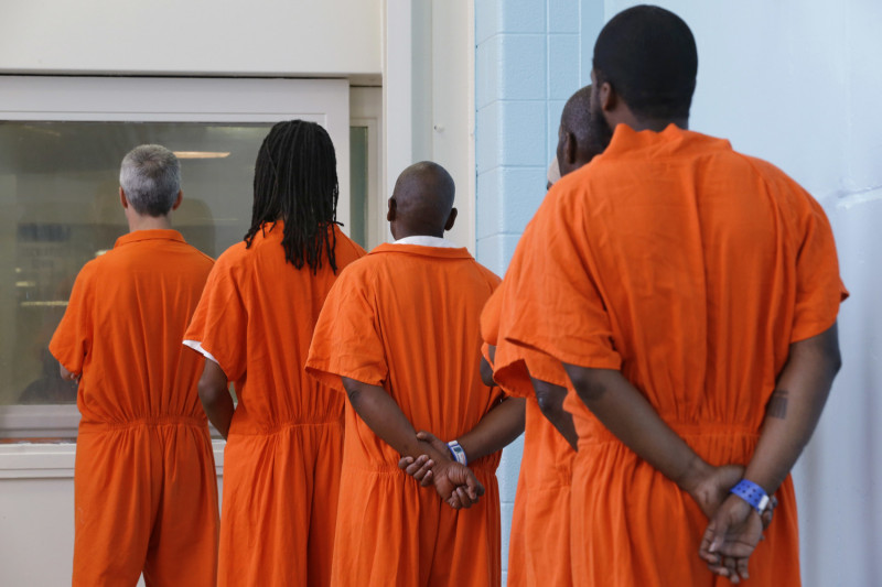 調查顯示，在美國內黑人的監禁率是白人的五倍，甚至某些州高達 12.5 倍。   圖：達志影像/美聯社