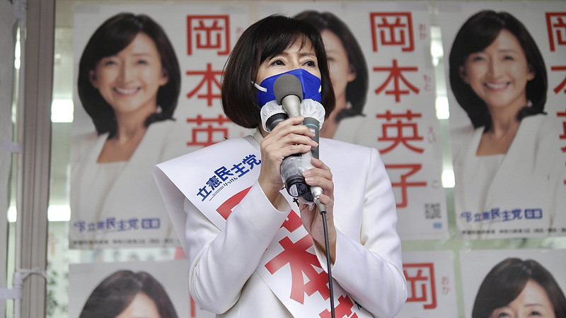 有美魔女稱號的立憲民主黨岡本英子，這次選舉備受外界關注。   圖 : 翻攝岡本英子推特