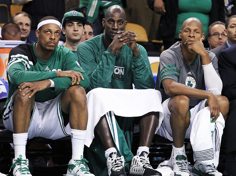塞爾提克「三巨頭」(右起)Ray Allen、Kevin Garnett、Paul Perce。   圖：美聯社／達志影像／提供
