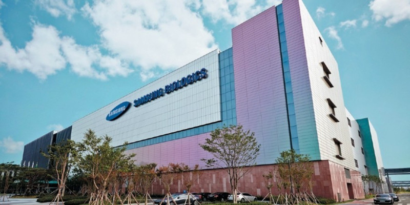 南韓「三星生物製劑」首批代工莫德納疫苗將出廠。圖為「三星生物製劑」大樓。   圖：翻攝三星生物官網