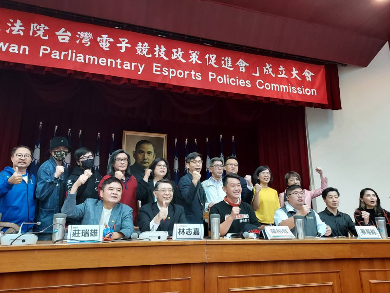 陳柏惟今天召開「立法院台灣電子競技政策促進會」成立大會。   圖：陳佩君／攝