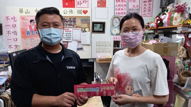 張志豪呼籲各界善心人士發揮愛心，一起幫助弱勢長者過好年。   圖：張志豪提供