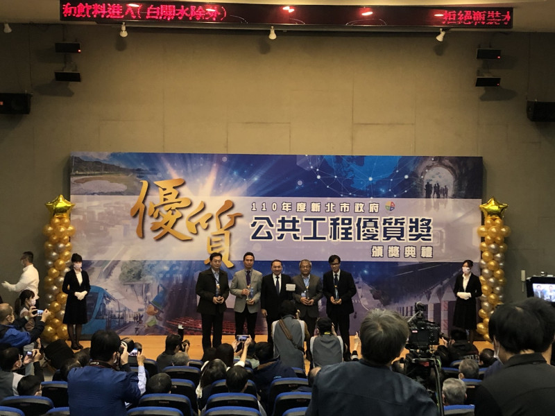 板橋區湳仔溝抽水站機組更新榮獲公共工程優質獎。 圖:新北市水利局提供
