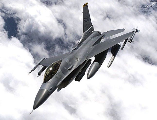 F-16 戰機。   圖 : 翻攝自美國空軍