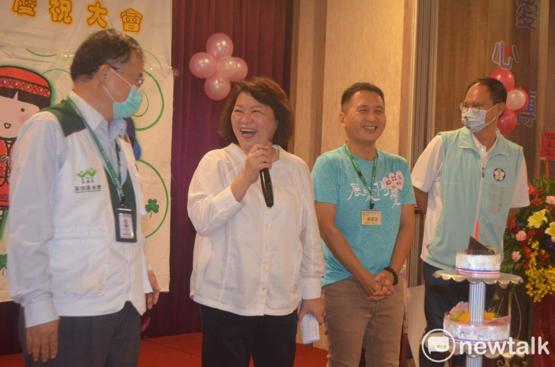 嘉義家扶中心展愛服務隊40週年，市長黃敏惠獲邀致詞。   圖：蔡坤龍/攝