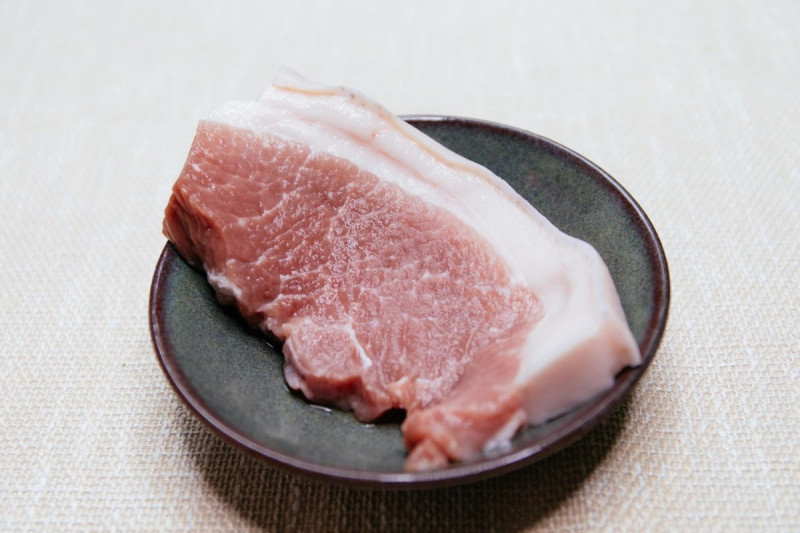 豬肉在台灣人的餐桌上相當常見，其中里肌肉更是超級考驗廚藝的部位。   圖：翻攝自Pexels