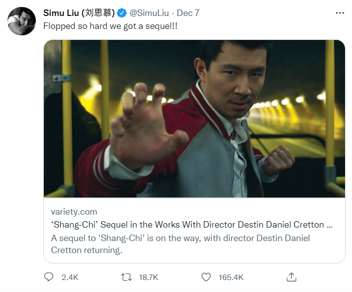劉思慕昨(7)日透過推特表示「失敗到要拍續集」，一吐當初不被看好的怨氣。   圖：翻攝自推特/Simu Liu