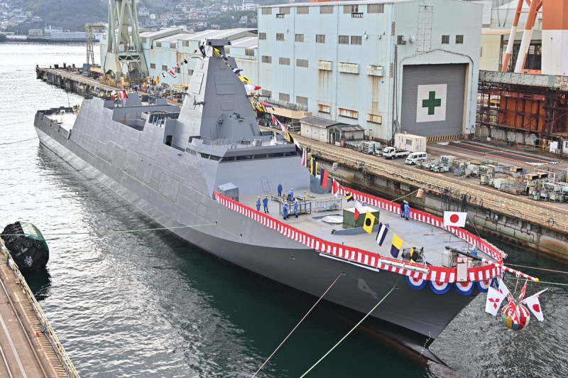 日本海上自衛隊「最上級」護衛艦4號艦「三隈川號(みくま，FFM-4)」10日命名下水。   圖：翻攝防衛省 海上自衛隊推特