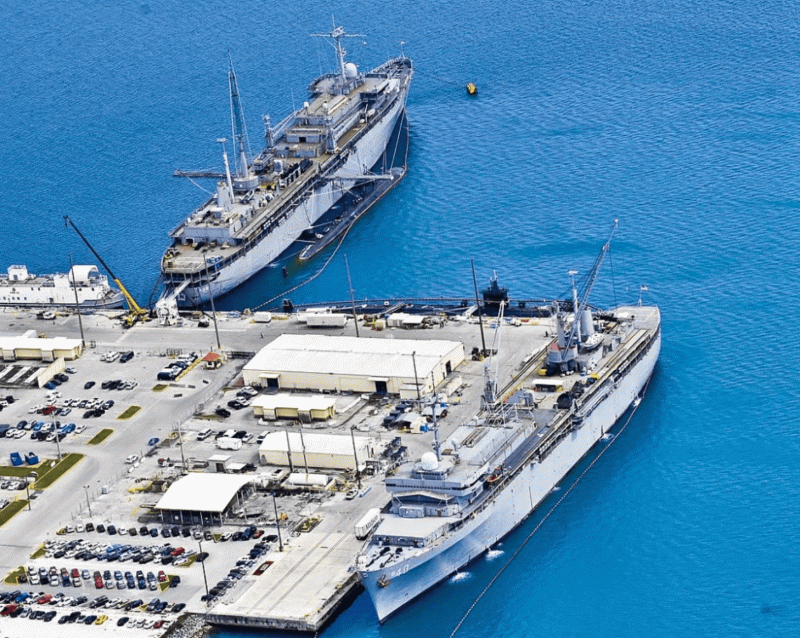 美國目前兩艘潛艇支援艦均以關島為母港。   圖：取自騰訊網。