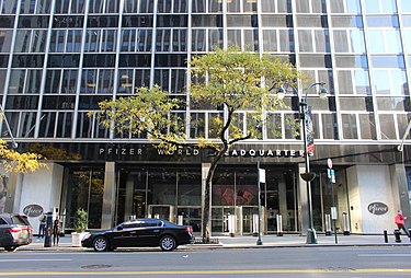 美國輝瑞（Pfizer）藥廠於紐約的世界總部大樓。   圖：擷取自維基百科