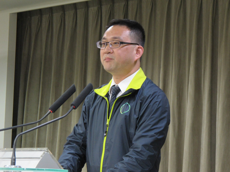 民進黨發言人阮昭雄23日公開邱毅當年向蔡英文道歉的錄音檔。   圖：林朝億/攝