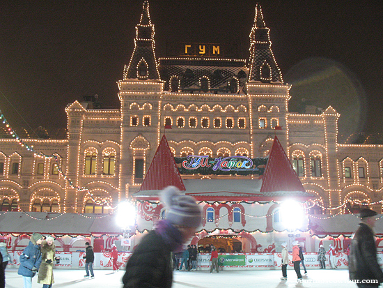莫斯科紅場活動頻繁，即使冬雪覆蓋也是美不勝收，吸引國內外大批觀光客造訪。   圖：翻攝your moscow tour官網