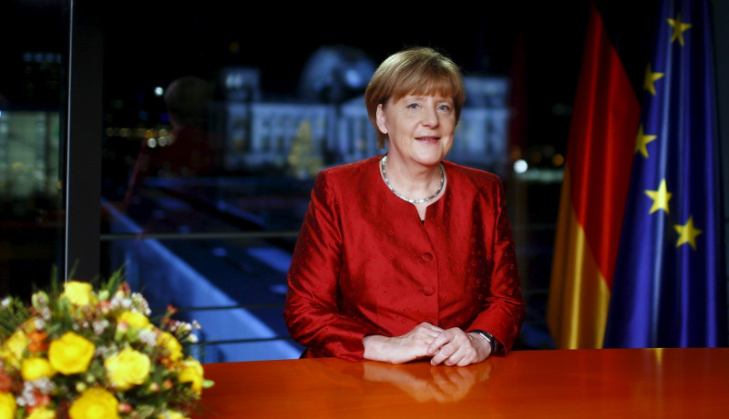 德國總理梅克爾在今年新年致詞中重申難民問題，呼籲國人「要團結，不要分裂」，但民眾顯然不買帳。   圖：達志影像/路透社資料照片