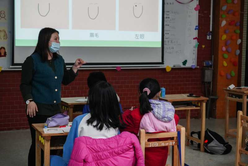 林口舊街樂林關懷協會在東林里贊天宮成立課後據點關懷弱勢兒童。 圖:林口區公所提供