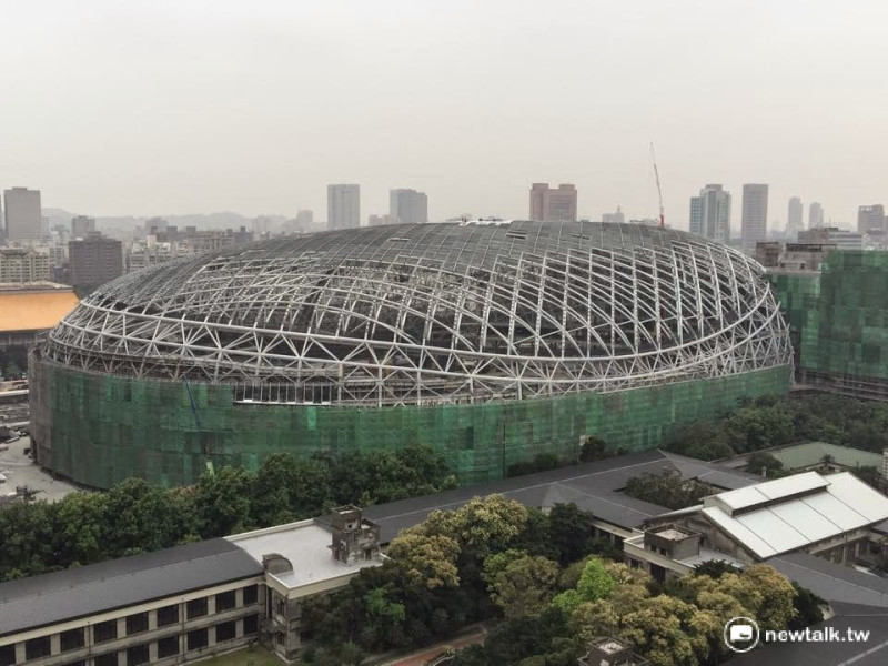大巨蛋爭議未解，台北市長柯文哲27日在東京說，絕對會堅持公共安全。   圖：新頭殼資料照片