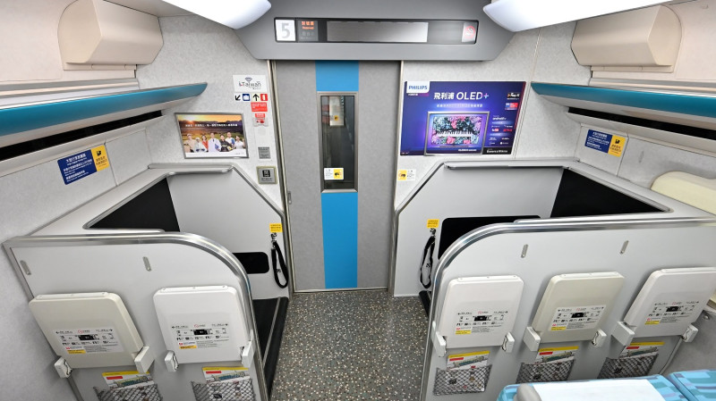 台灣高鐵700T列車增設大型行李放置區。   圖：台灣高鐵公司／提供
