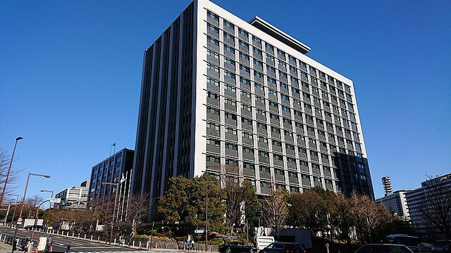 日本內閣府公布最新的「外交民意調查」，顯現當下局勢。   圖：翻攝自日本livedoor.com