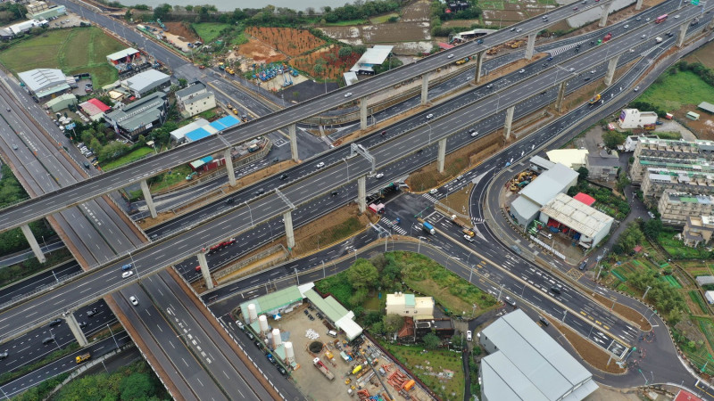 國1桃園交通道改善工程完工，於今日下午2時開放通車。   圖：交通部高速公路局／提供