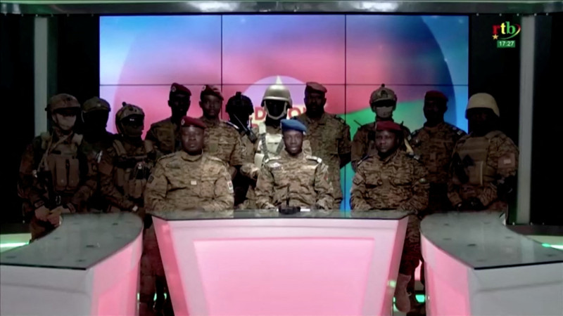 布吉納法索軍方組織在今年一月宣布和平奪權。   圖：達志影像／路透社