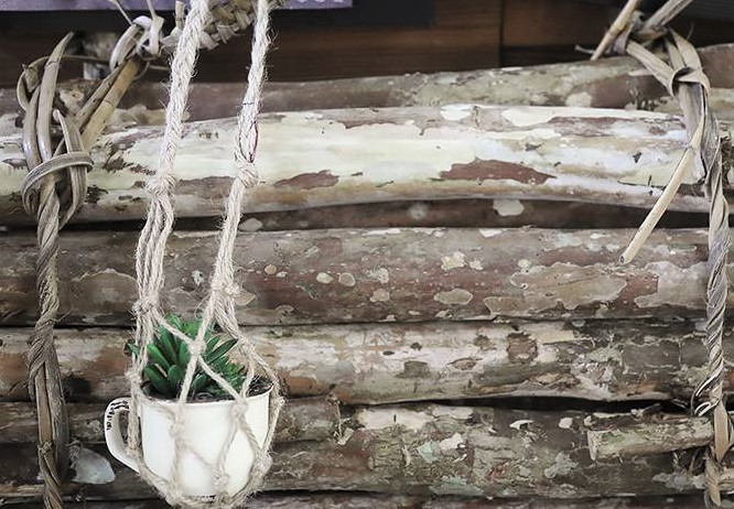 「TaTak新北市原住民族文創聚落平台」2/26、2/27，要教大家如何手作麻繩環保提袋，並一同來認識原住民傳統編織材料「苧麻」。   圖：新北市原民局提供