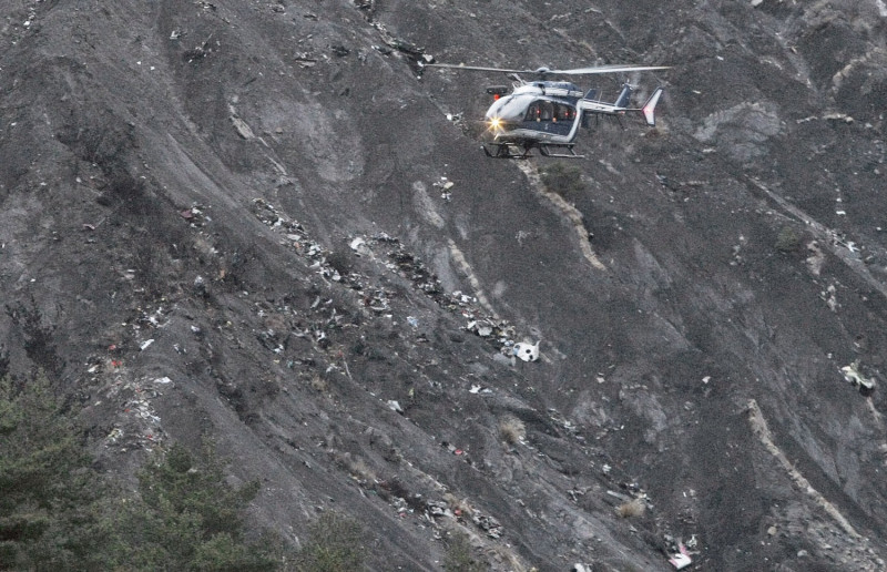 德國廉航Germanwings飛機墜毀在陡峭山區，機上150人全數罹難。   圖：達志影像/美聯社資料照片