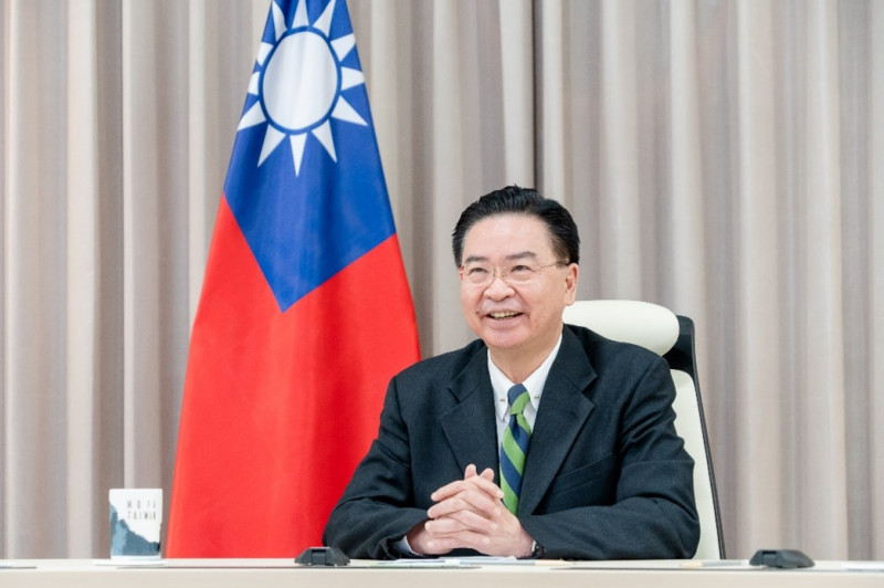 吳部長於專訪中暢談台灣與印度關係等議題。   圖:外交部