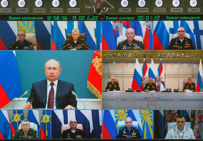 俄羅斯軍方19日舉行大規模「戰略核武演習」，普丁親自視察。   圖：翻攝Минобороны России臉書