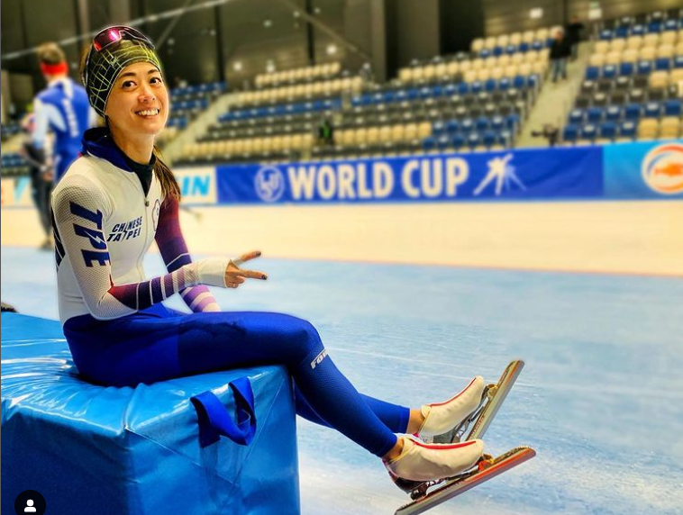 我國冬奧滑冰選手黃郁婷，自從參賽以來爭議不斷。   圖：擷取自黃郁婷IG