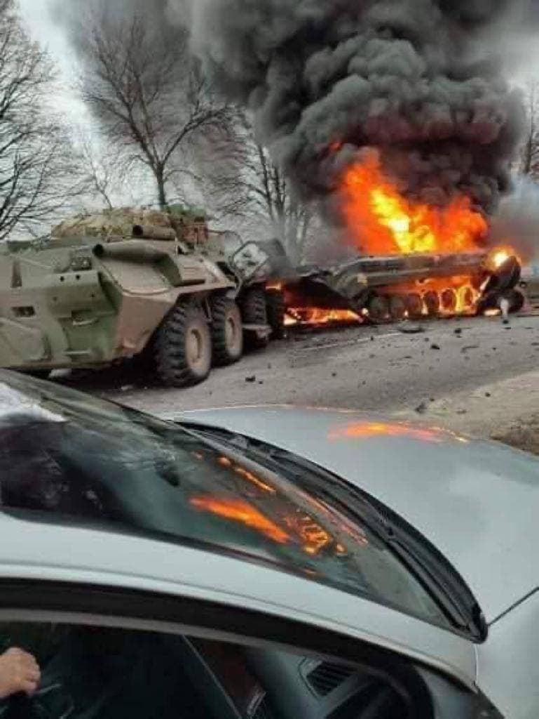 烏克蘭軍方摧毀俄羅斯裝備。   圖：取自facebook.com/UkrainianLandForces