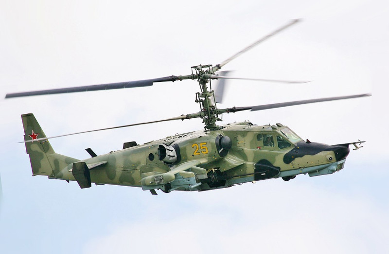 Ka-50「黑鯊」系列是目前俄軍地面部隊的主力攻擊直升機機種。   圖：翻攝維基百科