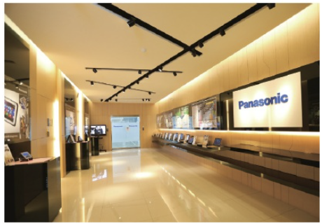Panasonic斥40億美元在美國堪薩斯州設廠，為特斯拉及其他汽車品牌提供電池。(圖為台灣Panasonic公司)   圖：截自Panasonic台灣官網