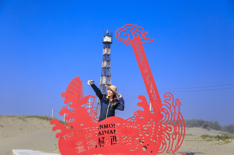 自拍打卡熱點「極西點藝術地標」。   圖：台南市觀旅局／提供 