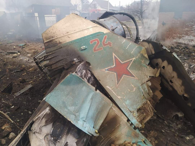 烏克蘭武裝部隊公布 Su-34 攻擊機被擊落的殘骸照片。   圖：擷取自烏克蘭武裝部隊推特