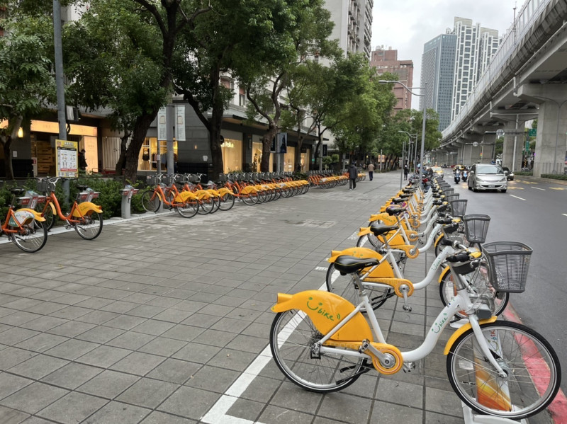 YouBike1.0及2.0。   圖：新北市交通局提供