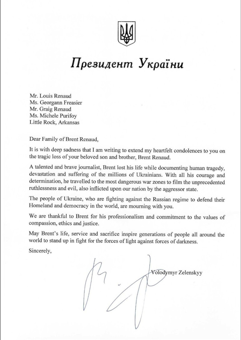 烏克蘭總統澤連斯基於推特發布對美國前紐約時報記者布倫特家人的公開信，向其家人致哀。   圖：翻攝自澤連斯基推特照片