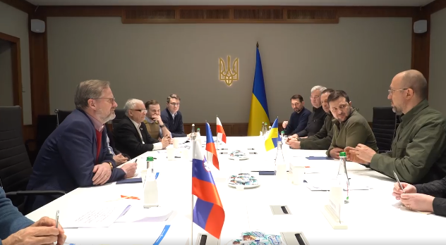 歐盟3國總理抵基輔，與烏克蘭總統澤連斯基會面，表達支持。   圖：截自Volodymyr Zelenskiy臉書影片
