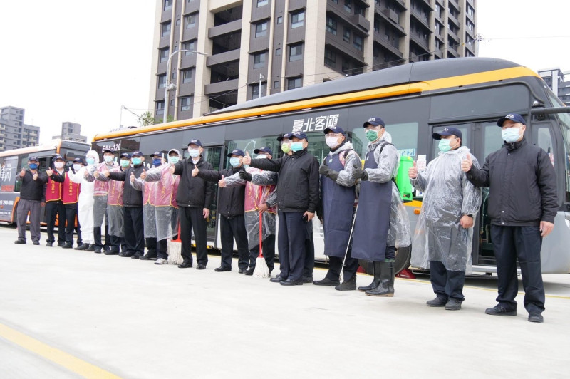 台北客運持續大眾運輸及防疫，不過在三峽要新設國成路調度站，遭附近居民反對。   圖：新北市交通局提供