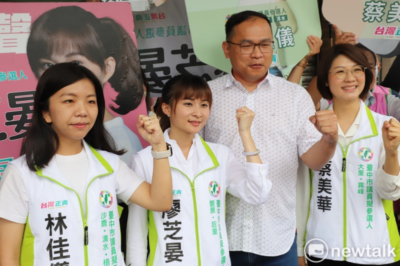 王義川宣布參選台中市長，將代替林佳龍扮演「母雞」角色。   唐復年/攝