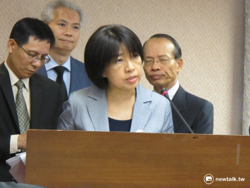 法務部國際及兩岸法律司司長陳文琪13日一度講出，「這個人在台灣沒有一個犯罪的連結因素，是不適合接回來的」。   圖：林朝億/攝