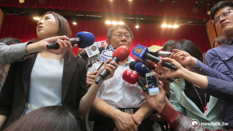針對準政務委員張景森失言風波，台北市長柯文哲27日說，社會還是要有容忍多元的態度。   圖：呂佳峻/攝