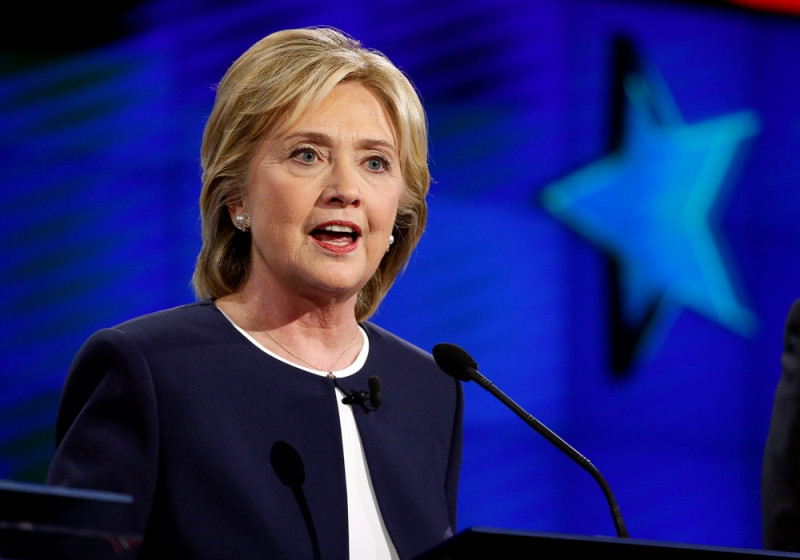 希拉蕊（Hillary Clinton）4日接受CNN訪問表示，美國不應冒險選擇一位失控的候選人來治理國家。   圖：達志影像/美聯社資料照片
