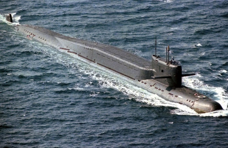 外媒爆料，普丁在先前下令俄武部隊進行「戰鬥戒備」時，曾悄悄派遣數艘能掛載「彈道飛彈」的潛艦，航向北大西洋。（示意圖，圖為蘇聯德爾塔級核潛艇）   圖：取自維基公有領域（資料照）