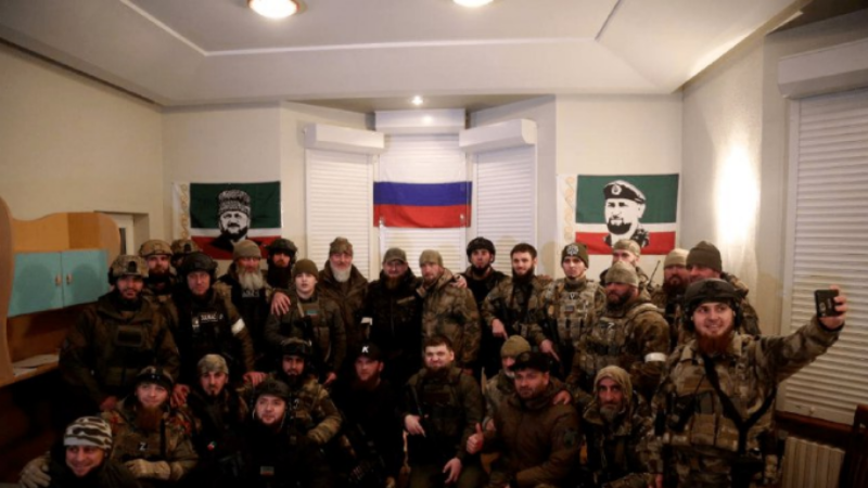 俄媒宣稱，車臣魁儡總統卡德羅夫已抵達馬立波。   圖:翻攝自Telegram