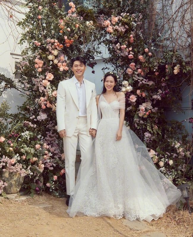 玄彬、孫藝真的婚紗照。   圖：取自MSteam娛樂