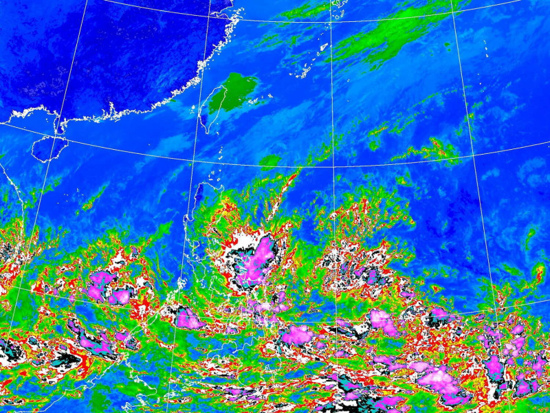 中央氣象局預估，熱帶性低氣壓TD02將於今晚增強為颱風。   圖：中央氣象局／提供