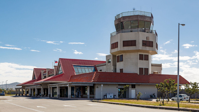 民航局統計恆春機場已超過20個月沒有1名旅客，規劃將機場移撥給軍方。   圖：翻攝自維基百科