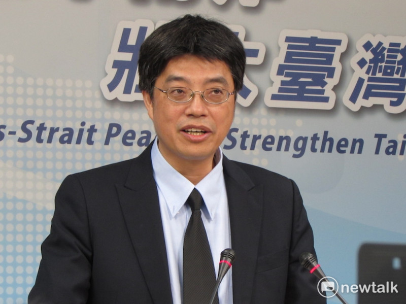 陸委會副主委邱垂正今(22)天在例行記者會中表示，「一國兩制在台灣沒有市場」。   圖：新頭殼資料照片